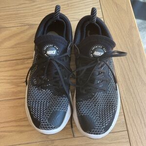 Nike joyride black and White Knit Sneakers